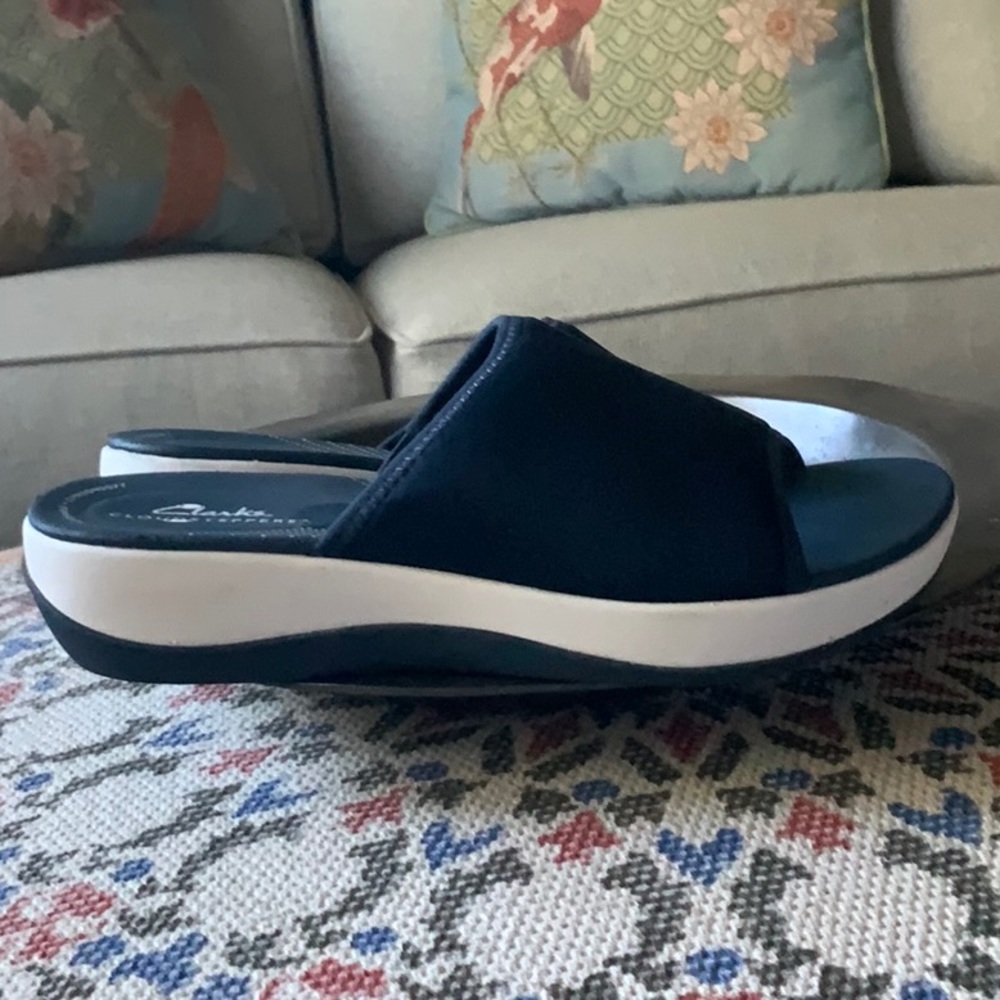 Clarks Women's Navy Slide Sandals - Picture 3 of 5